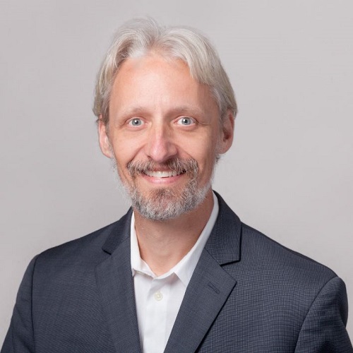 The IIAR> Institute of Influencer & Analyst Relations / Brian Riggs / Ovum